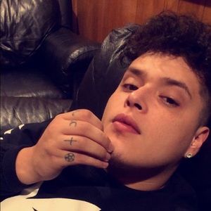 Meet your Posher, Miguel